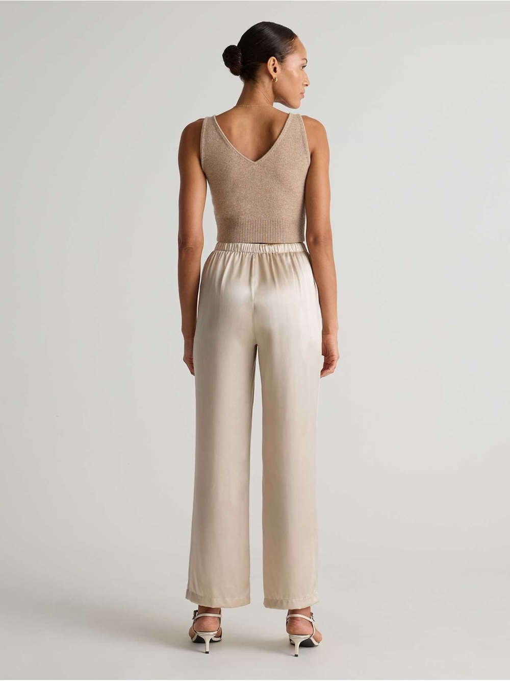Quince 100% Silk Drawstring Wide Leg Pant in Champagne Size M - Picture 5 of 14